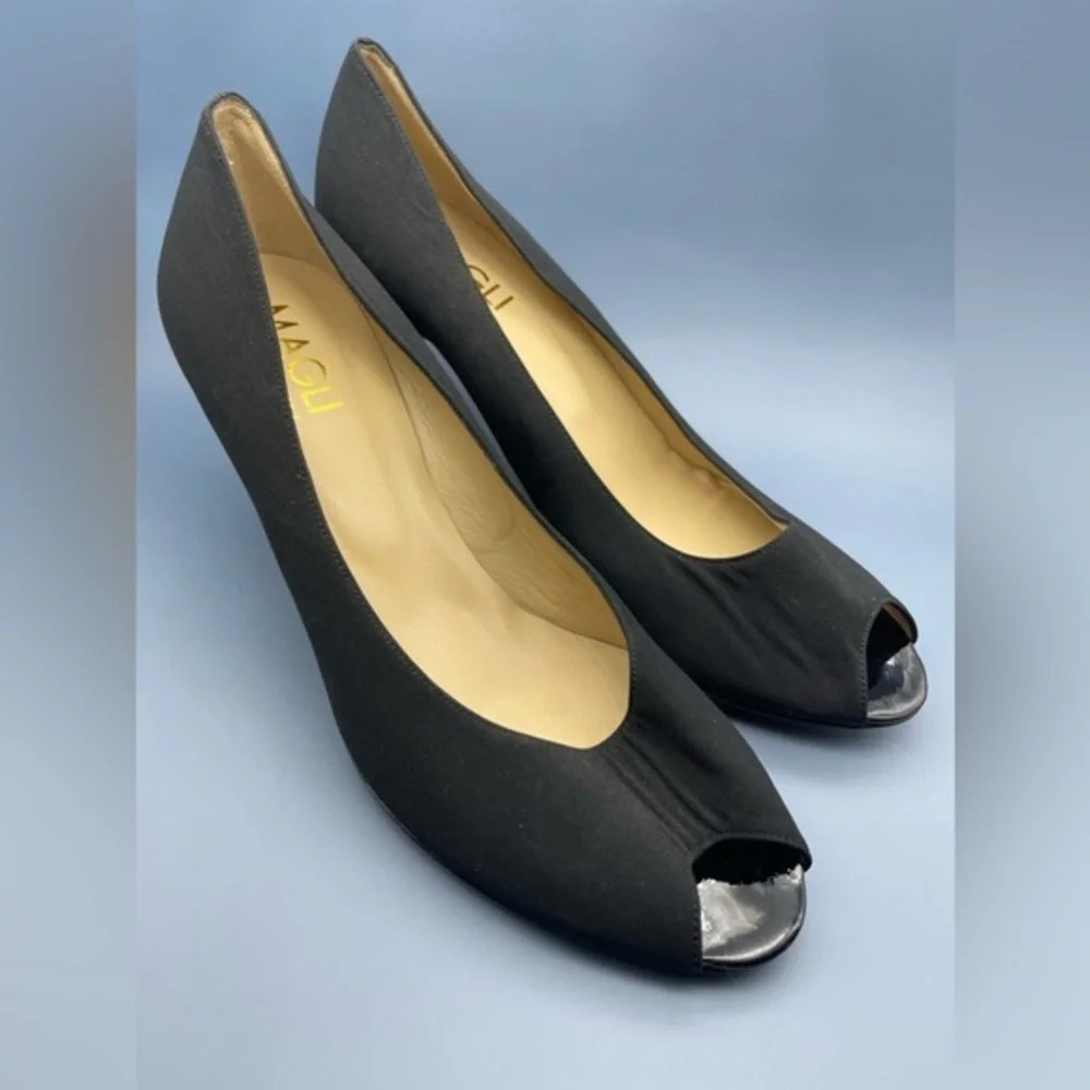 Bruno Magli Novati Peep Toe Kitten Heel Pumps, Black, Size 10, NWOT - Picture 2 of 9